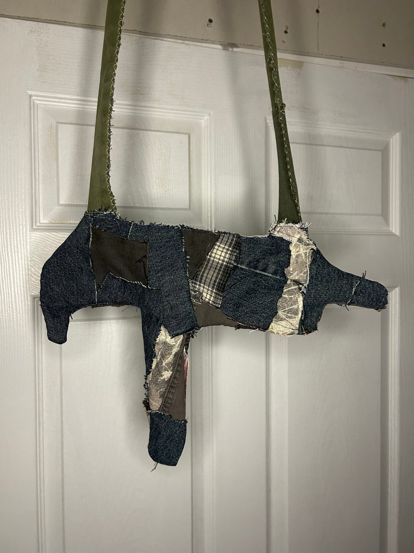 "uzi"